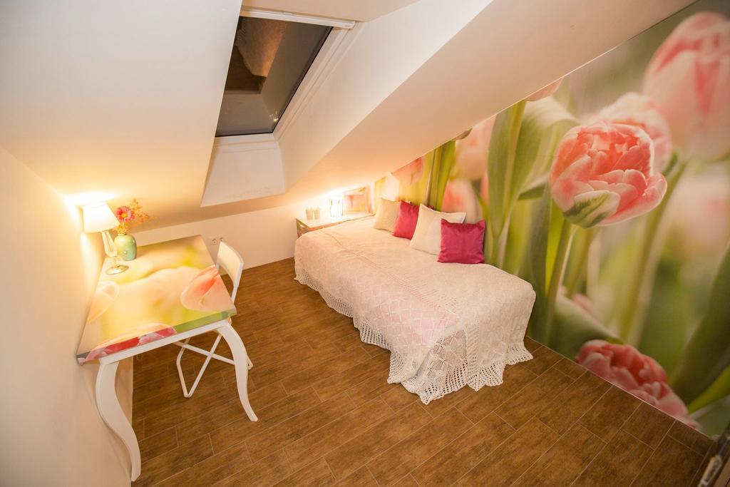 Angel'S Nest Apartment Komenda Екстер'єр фото