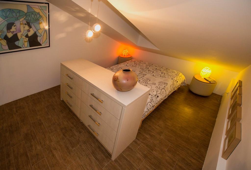 Angel'S Nest Apartment Komenda Екстер'єр фото