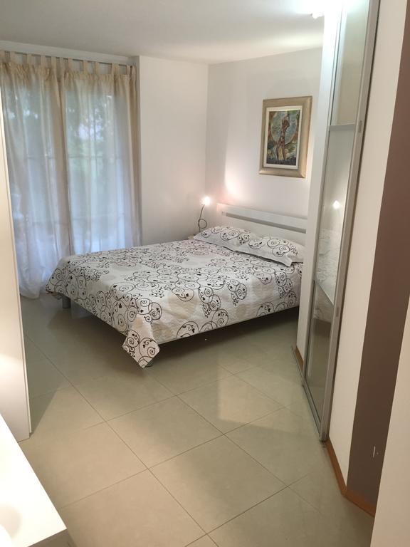 Angel'S Nest Apartment Komenda Екстер'єр фото