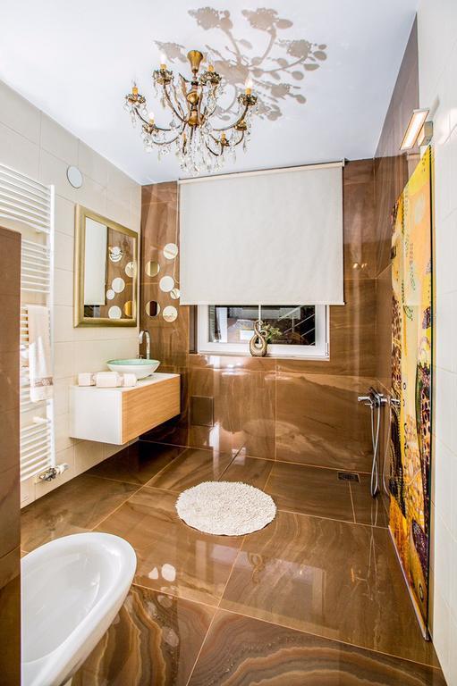 Angel'S Nest Apartment Komenda Екстер'єр фото