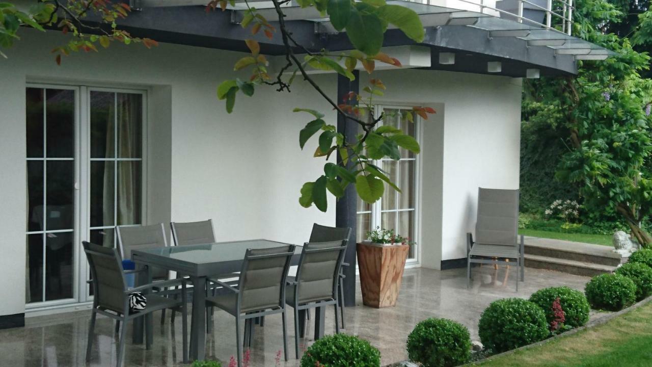 Angel'S Nest Apartment Komenda Екстер'єр фото
